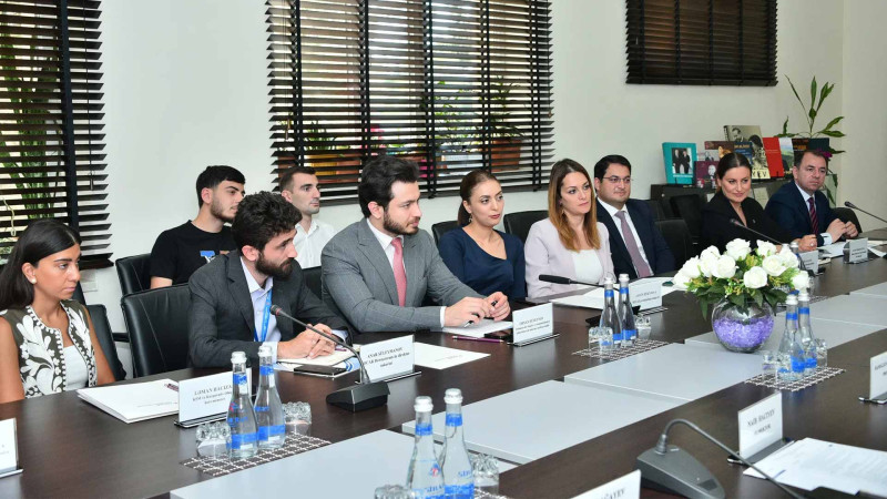 SOCAR ilə SDU arasında əməkdaşlıq məsələləri müzakirə olunub