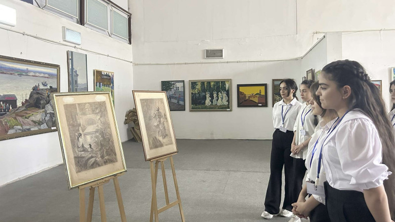 Rəssam Kazım Kazımzadənin doğum günü ilə əlaqədar tədbir keçirilib