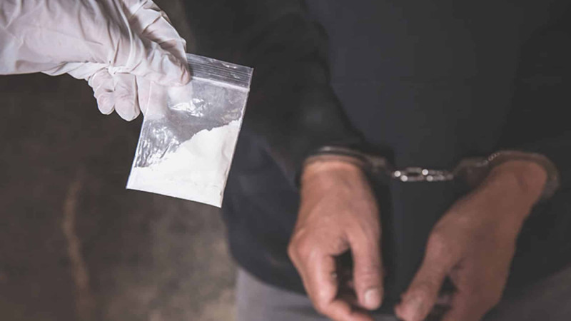 Borca görə saxlanılan şəxsdə narkotik tapılıb