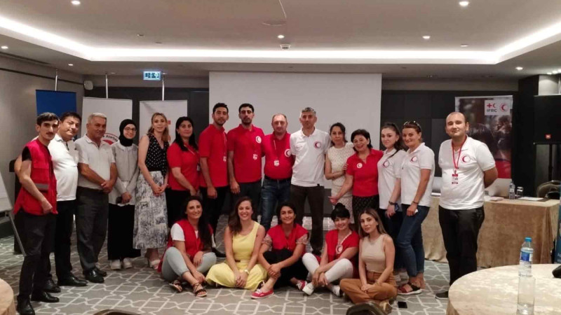 Könüllülərimiz maarifləndirici təlimə qatılıblar