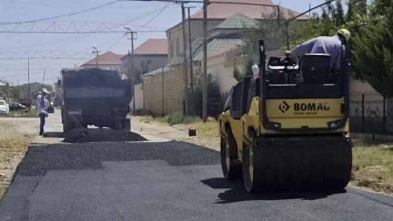 Mətbuat küçəsində aslalt örtüyü yenilənir