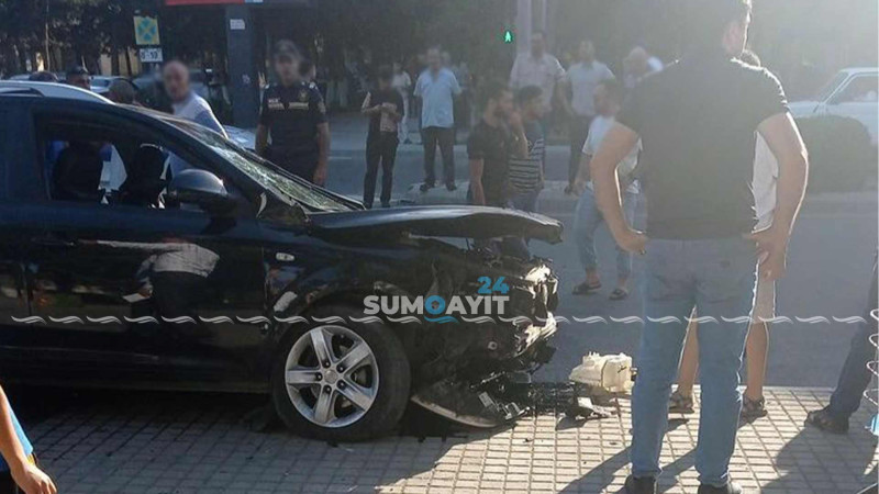 Sumqayıtda avtomobil aşıb: xəsarət alan var