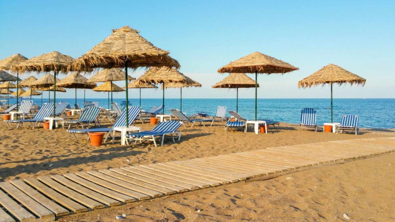 Sabah çimərliklərdə dəniz suyunun temperaturu açıqlanıb