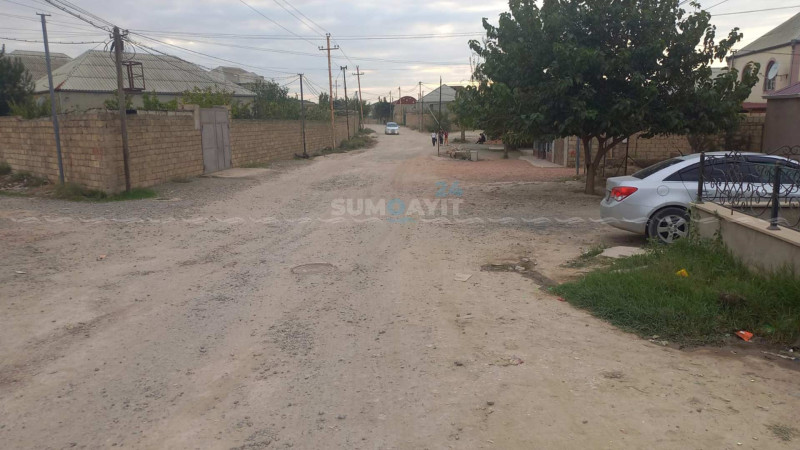 Saray qəsəbəsi: iki şəhidin anası yollardan şikayətçidir