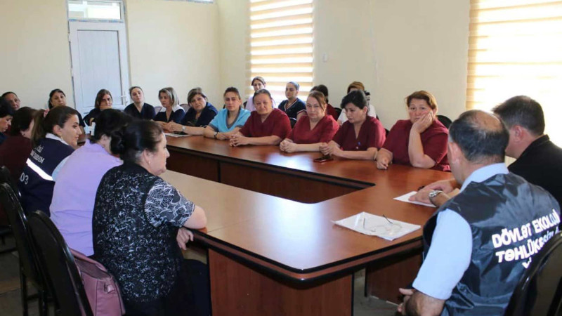 Tibbi tullantıların düzgün idarə olunması sahəsində görüş təşkil olunub