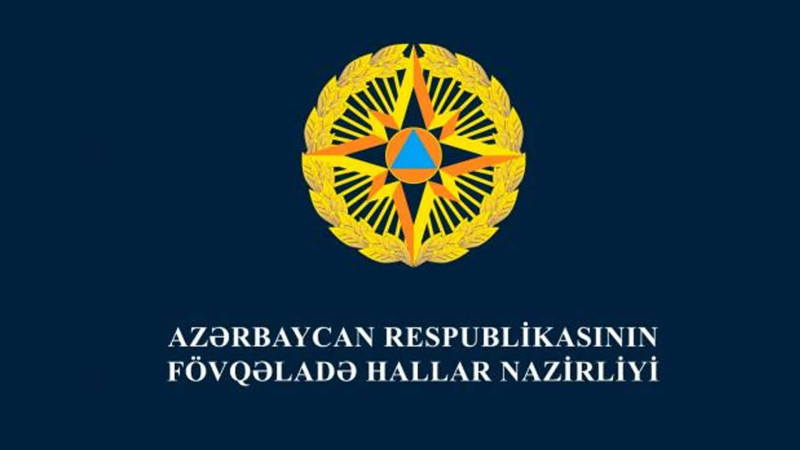 Mənzildə köməksiz qalan vətəndaşa yardım edilib