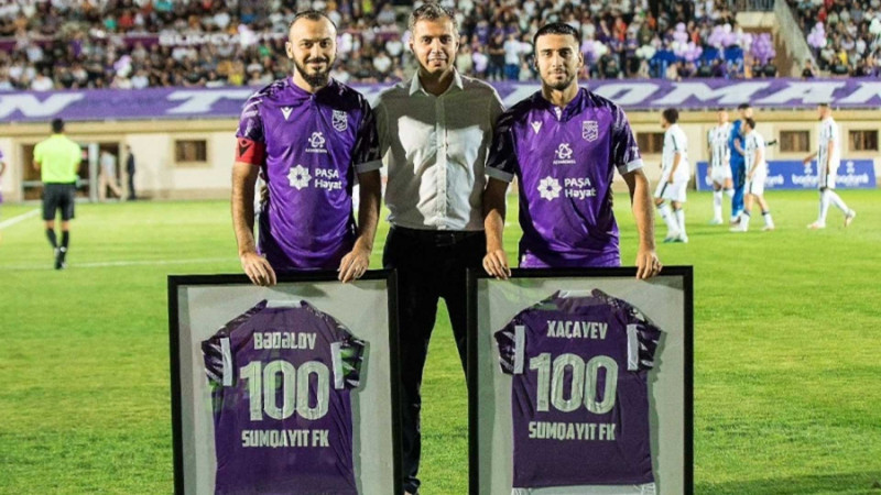 “Sumqayıt”ın iki oyunçusu yubiley oyunlarını keçiriblər