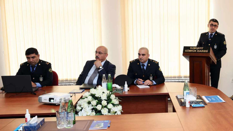 Komitə sədri Şahin Bağırov Sumqayıt Gömrük İdarəsinə baş çəkib