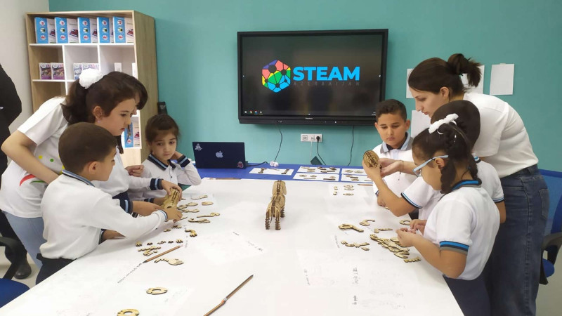 STEAM tədrisinə 2 mindən çox şagird cəlb edilib