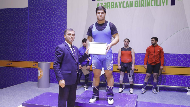 Ağırçəkili atletimiz Azərbaycan çempionatının qalibi olub