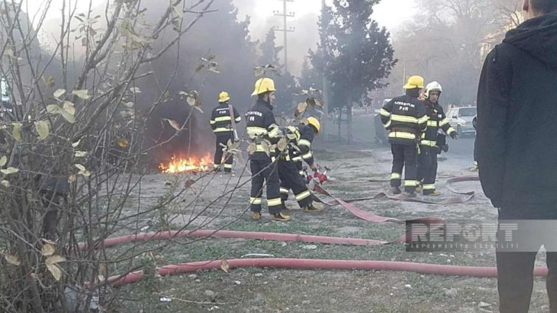 Yanacaqdoldurma məntəqəsinin önündə yanğın olub