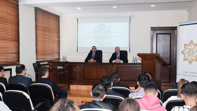 SDU-da 4-cü kurs tələbələri və magistrantlar üçün seminar təşkil olunub