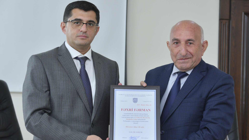 Müəllimlər Günü ilə əlaqədar bir qrup təhsilverənlər təltif olunub