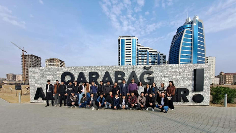Tələbələr Hərbi Qənimətlər Parkında olublar