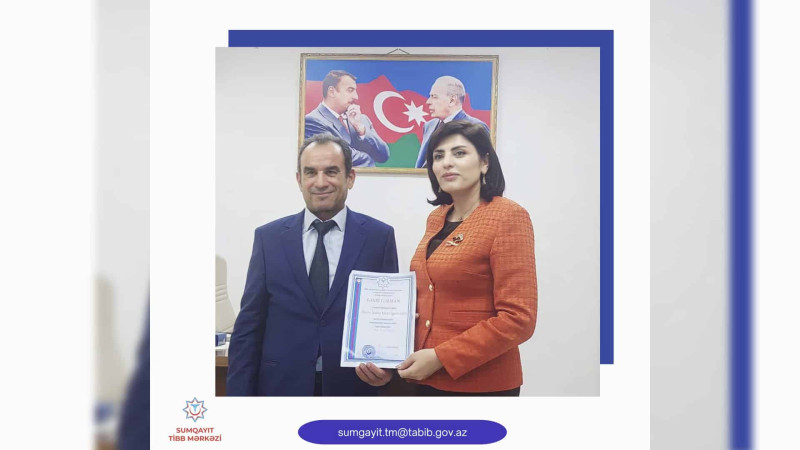 Sumqayıtın baş mama-ginekoloqu təltif edilib