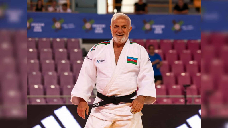 Fərhad Rəcəbli 11 qat dünya çempionu olub