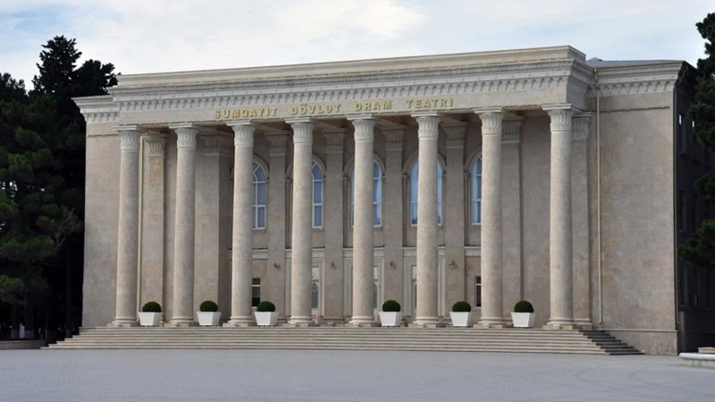 Sumqayıt teatrının noyabr repertuarı – SİYAHI