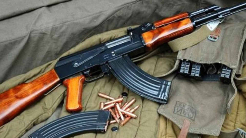 Sumqayıt sakini üzərində Kalaşnikov” daşıyıb