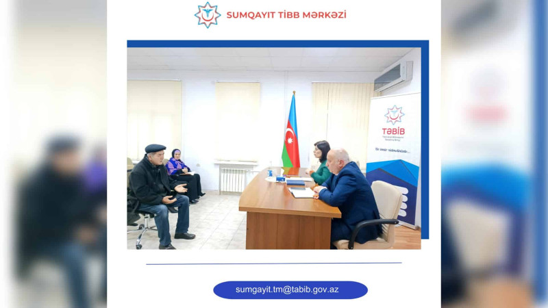STM-in direktoru sakinlərin müraciətlərini dinləyib