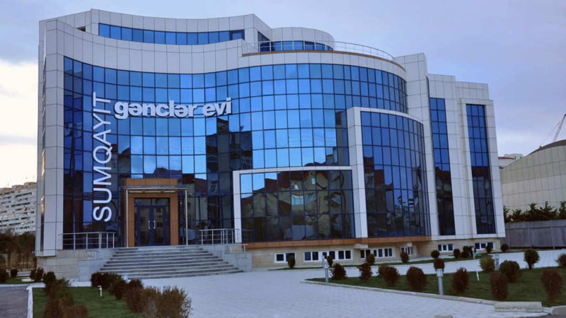 Sumqayıt Gənclər Evinin həftəlik afişası