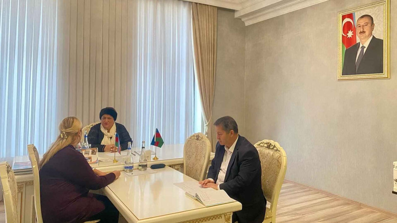 Millət vəkili Hicran Hüseynova seçicilərlə görüşüb