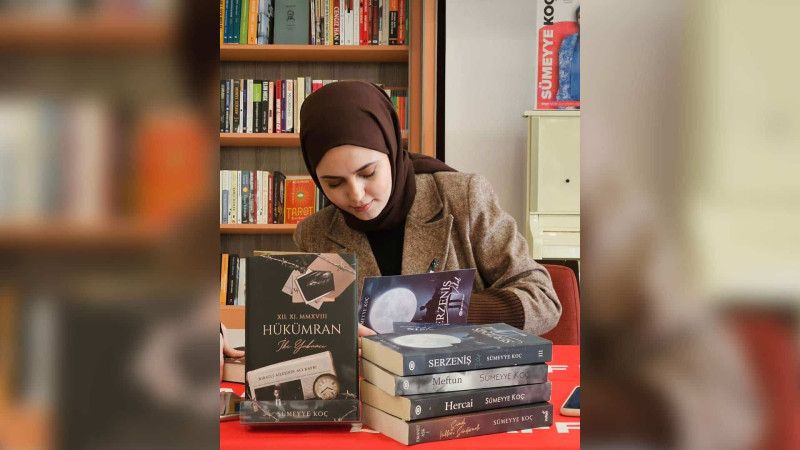 “Libraff”da imza saatı baş tutur