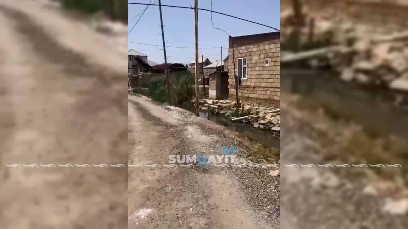 Ceyranbatanda üstüaçıq kanal ətrafa üfünət yayır