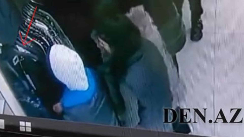 Sumqayıtda qadınlar paltar oğurlayıblar