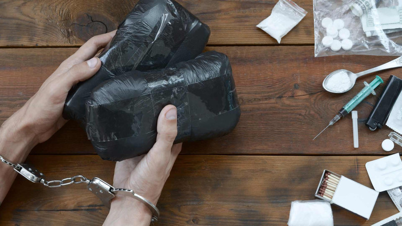 Polis əməliyyat keçirib: 4 narkokuryer tutulub