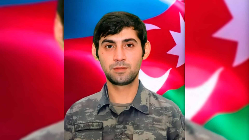 Döyüş tapşırığını yerinə yetirərkən şəhid olan Aydın Əliyevin doğum gündür