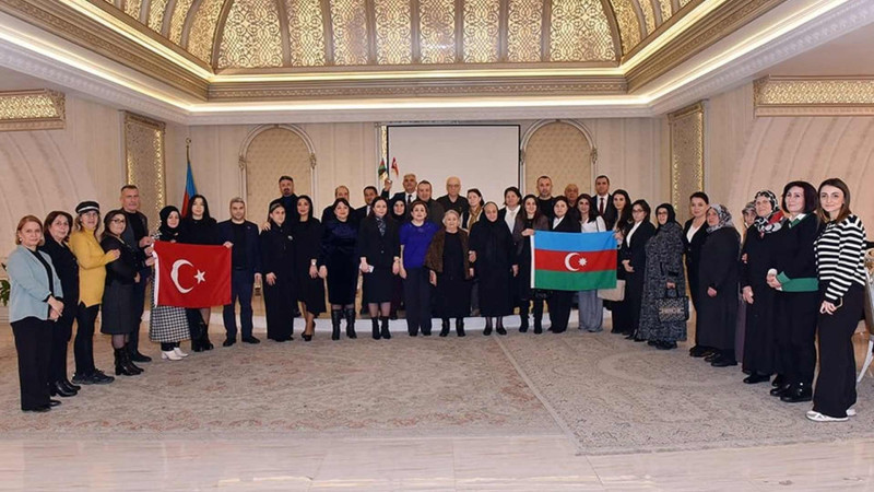 Türkiyədən olan bir qrup şəhid ailəsi Sumqayıta səfər edib
