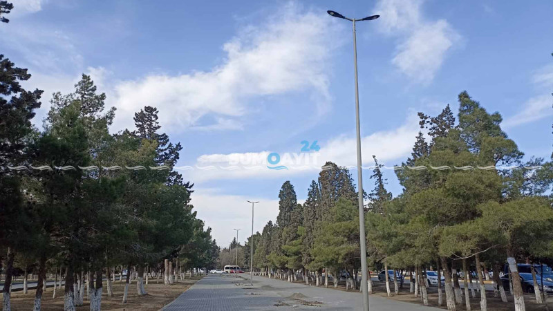 Bu xiyabanda işıq dirəkləri quraşdırılır