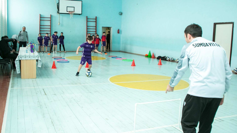 Sumqayıt Futbol Akademiyası məktəblilər üçün futbol festivalı keçirib