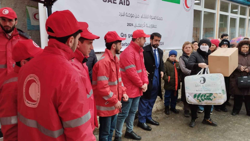 Sumqayıtda ehtiyaclı vətəndaşlara qış geyimləri paylanıb