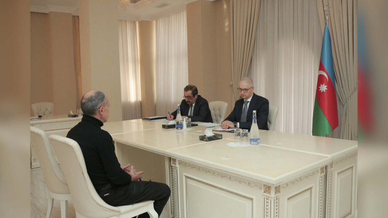 Nazir müavini sumqayıtlılarla görüşüb