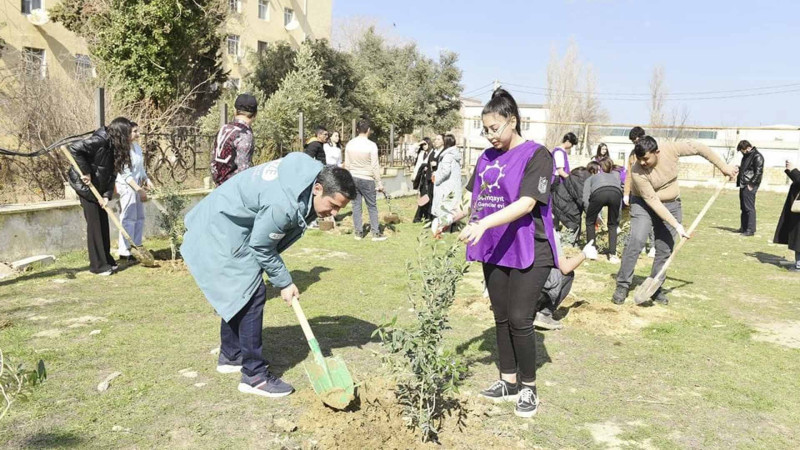 Gənclər ekoaksiyada iştirak ediblər