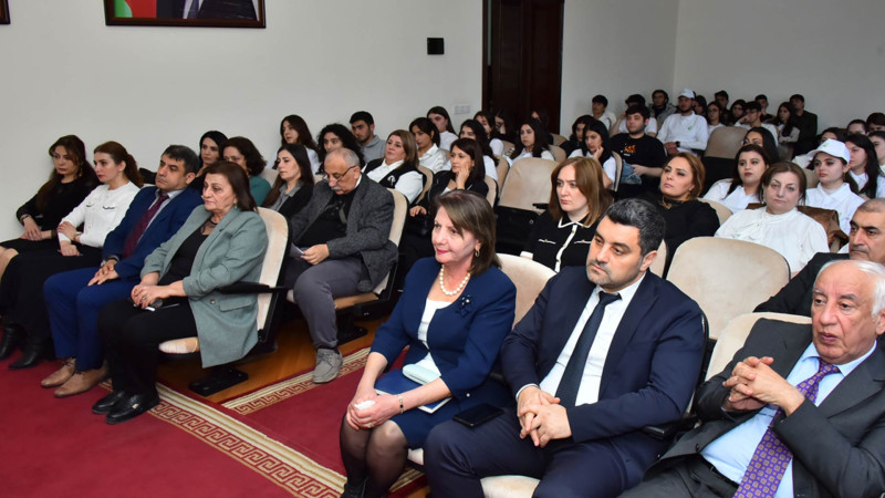 SDU-da elmi-praktiki seminar baş tutub