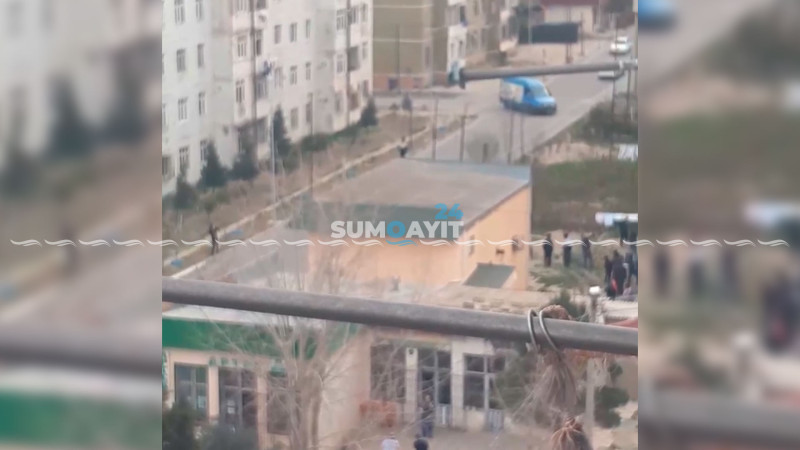 Sumqayıtda uşaq 7-ci mərtəbədən yerə yıxılıb