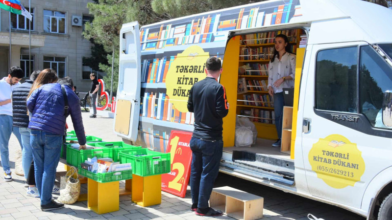 SDU-da kitab satış yarmarkası təşkil olunub