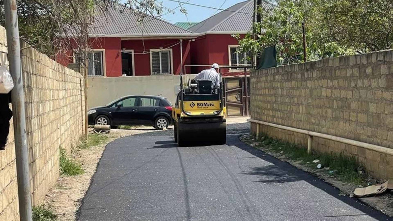 “Xəzər Bağları”nda asfalt çəkilir