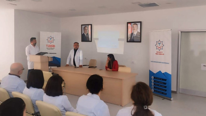 Müxtəlif ixtisaslı həkimlər maarifləndirici seminarda iştirak ediblər