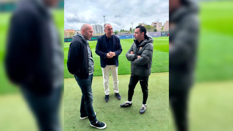 “Sumqayıt”ın məşqçisi Xavi ilə fikirlərini bölüşüb