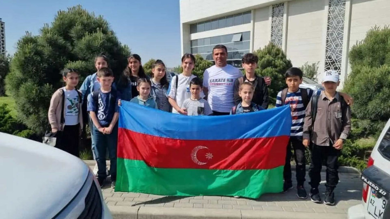 Kiçikyaşlı karateçilərimiz çempionatda uğur qazanıblar