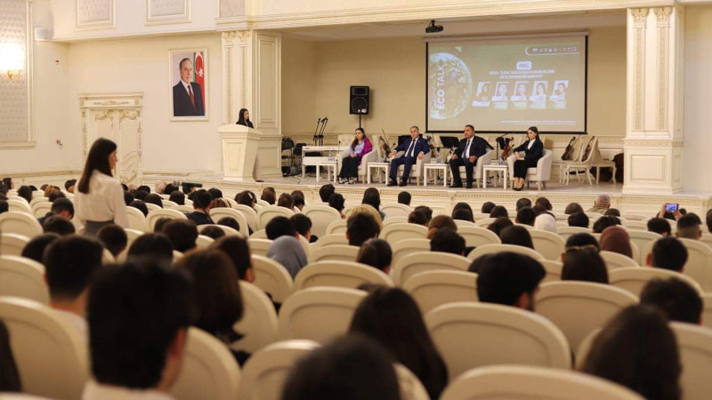 Heydər Əliyev Mərkəzində ekoforum baş tutub