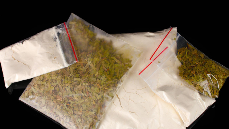 Sumqayıt polisi vətəndaşdan heroin və tiryək götürüb