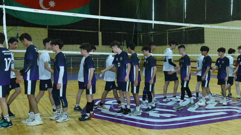 Sumqayıtın voleybolçuları çempionata qələbə ilə başlayıblar