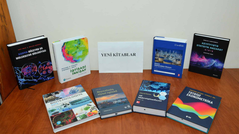 SDU-ya 80 kitab hədiyyə edilib