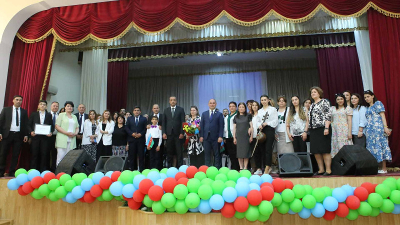 Sumqayıtda musiqi məktəbinin hesabat konserti olub