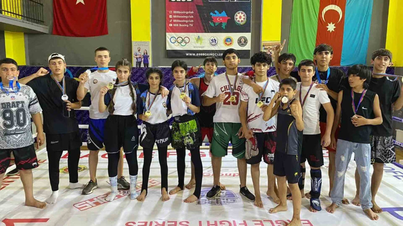 İdman Kompleksinin tələbələri çempionatdan 17 medalla dönüblər