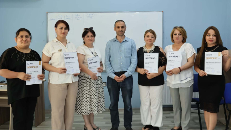 SDU-nun əməkdaşları sertifikatlar əldə ediblər